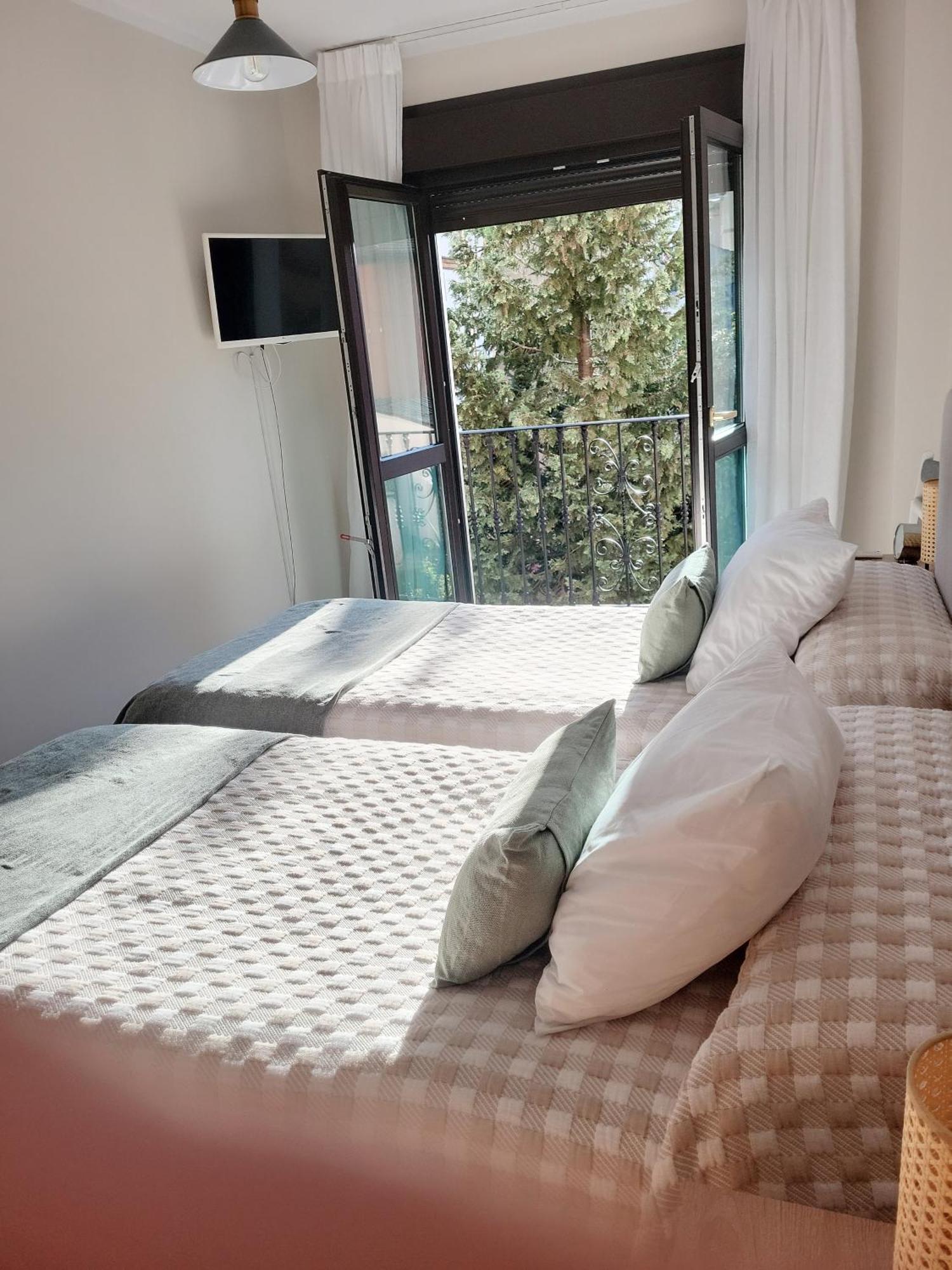 Ribeles Luxury Flat Apartment Arenas De Cabrales Exterior foto